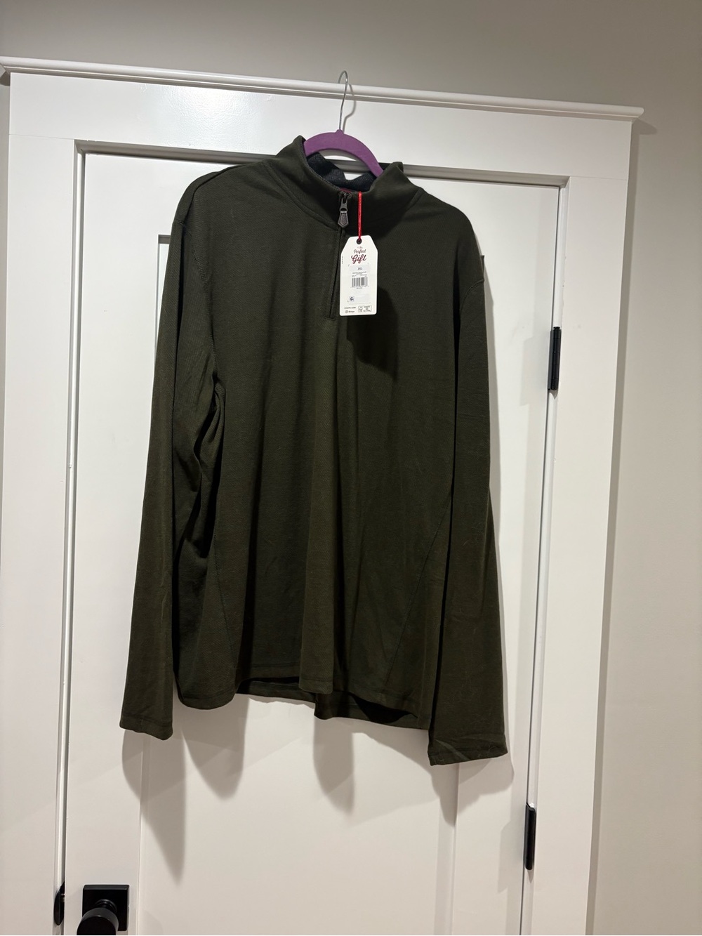 New CHAPS Men’s Olive Quarter-Zip  Sweater